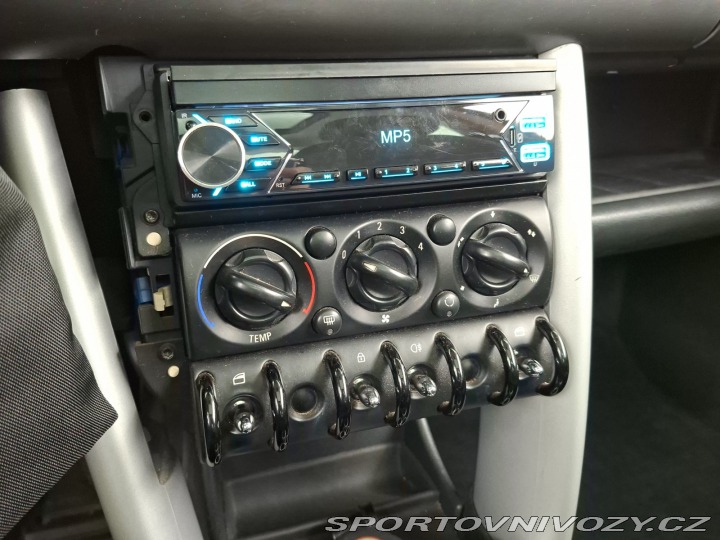 Mini One One 2005