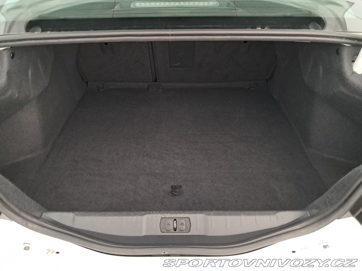 Peugeot 508 Allure 2.2 HDi 2011