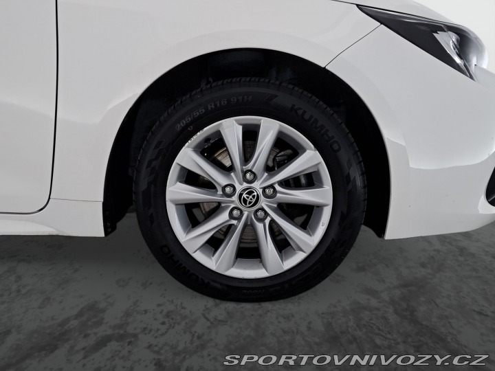 Toyota Corolla 2.0 Hybrid 2023