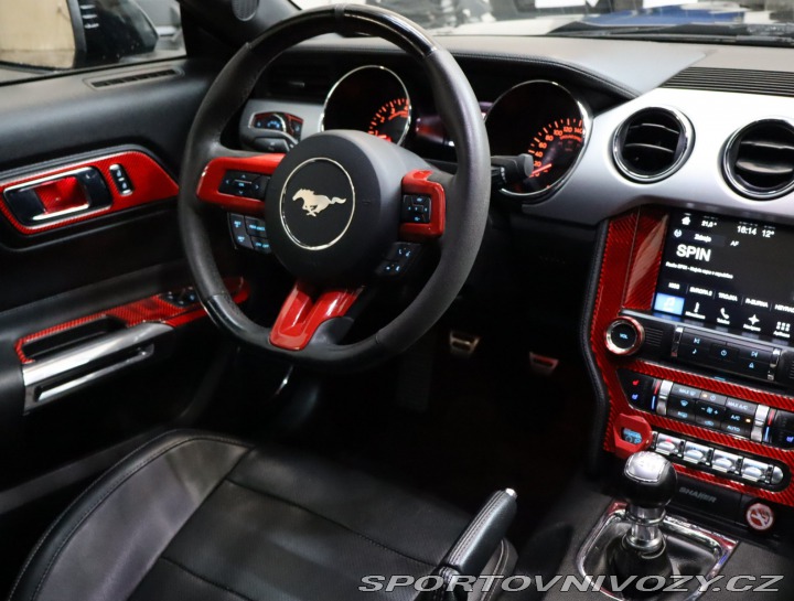 Ford Mustang GT V8 5.0 2016