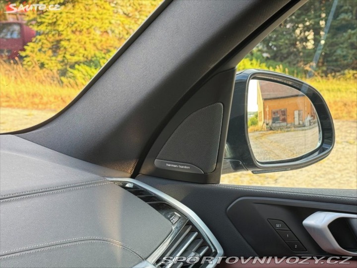 BMW X5 3,0   xDrive40d,vzduch,7m 2021