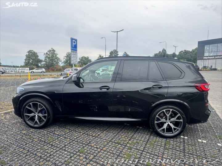 BMW X5 3,0   xDrive40d,vzduch,7m 2021