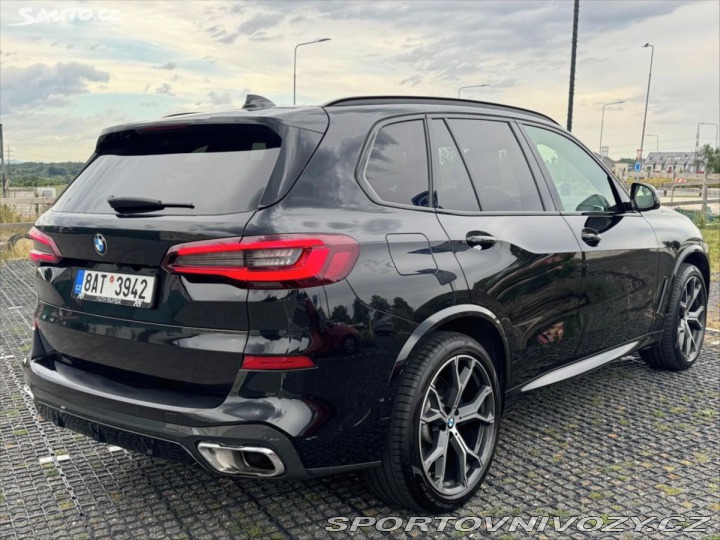 BMW X5 3,0   xDrive40d,vzduch,7m 2021