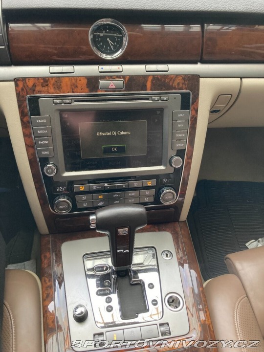 Volkswagen Ostatní modely Phaeton 3,0 Individual TDI 176K 2011