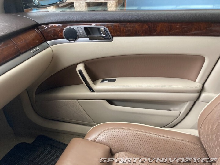 Volkswagen Ostatní modely Phaeton 3,0 Individual TDI 176K 2011