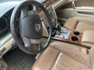 Volkswagen Ostatní modely Phaeton 3,0 Individual TDI 176K 2011