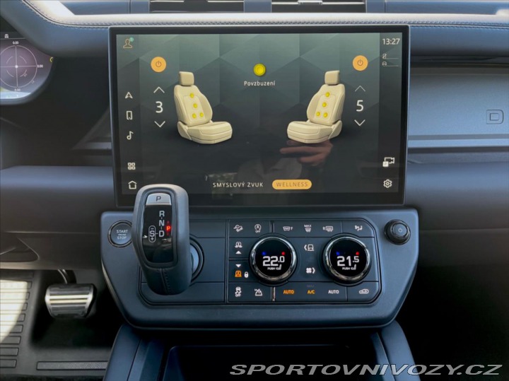 Ostatní značky Ostatní modely Land Rover Defender 4,4 110 OCTA P635 V8 AWD 2026