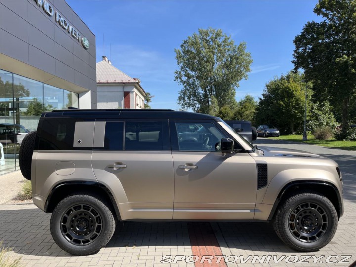 Ostatní značky Ostatní modely Land Rover Defender 4,4 110 OCTA P635 V8 AWD 2026