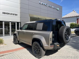 Ostatní značky Ostatní modely Land Rover Defender 4,4 110 OCTA P635 V8 AWD 2026