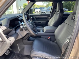 Ostatní značky Ostatní modely Land Rover Defender 4,4 110 OCTA P635 V8 AWD 2026