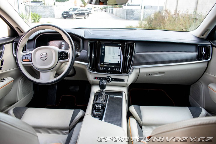 Volvo V90 T5 Cross Country Ocean R 2018