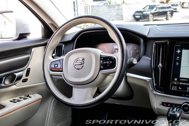 Volvo V90 T5 Cross Country Ocean R 2018