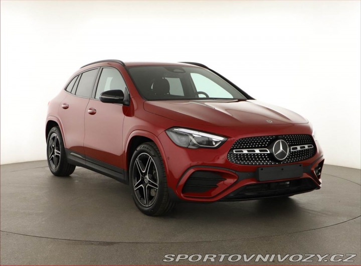 Mercedes-Benz Ostatní modely GLA 220 4MATIC, AMG Line 2025