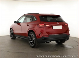 Mercedes-Benz Ostatní modely GLA 220 4MATIC, AMG Line 2025