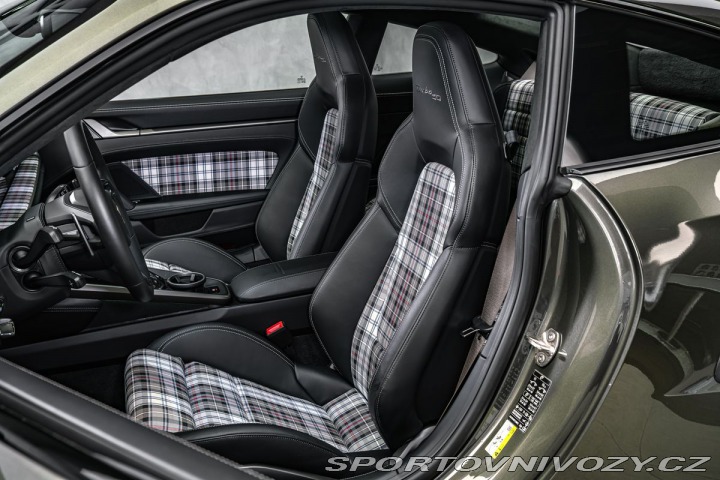 Porsche 911 TURBO 50 YEARS Keramiky P 2025