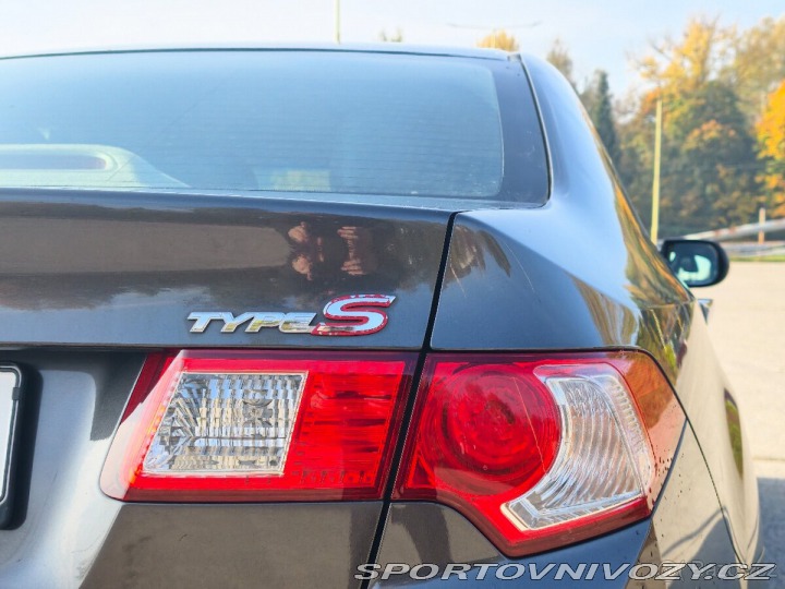 Honda Accord Type S 2009