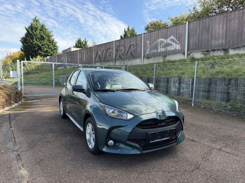 Toyota Yaris 1.5 HEV 116 LIMITED výbav