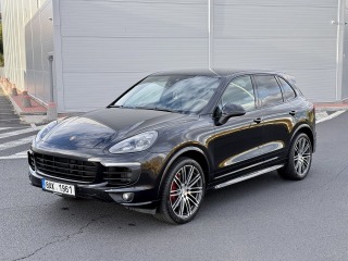 Porsche Cayenne S Diesel, V8, Platinum