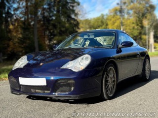 Porsche 911 Carrera 4 - manuál 2002