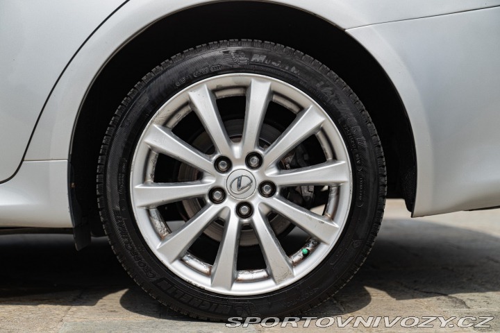 Lexus IS 220 D 2006