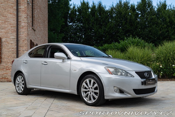 Lexus IS 220 D 2006