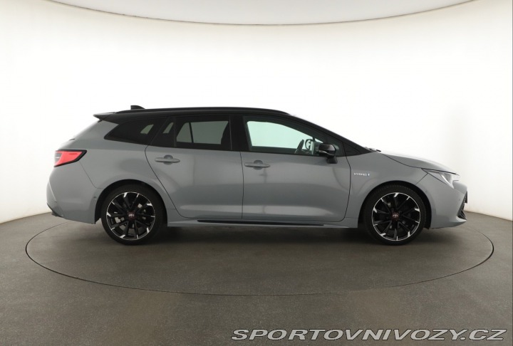 Toyota Corolla GR Sport 2.0 Hybrid 2021