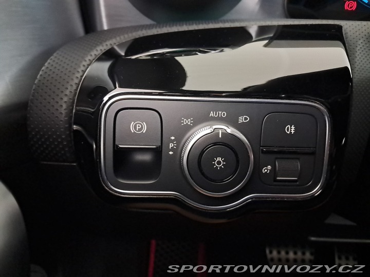 Mercedes-Benz CLA AMG Paket 200 2021