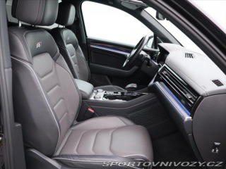 Volkswagen Ostatní modely Touareg 3,0 TSI 250 kW 4x4 CZ R-l 2019
