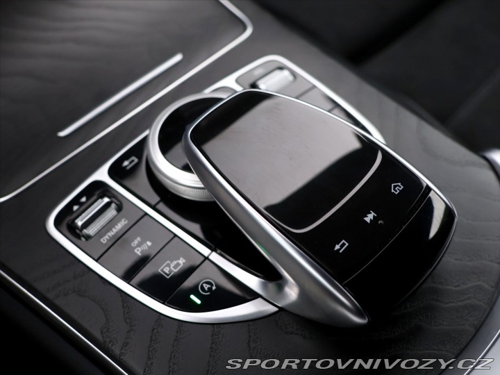 Mercedes-Benz C 3,0 400 245kW 4Matic AMG 2019