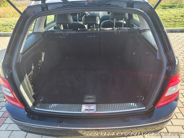 Mercedes-Benz C 2,2 200 CDI AVANTGARDE 2010