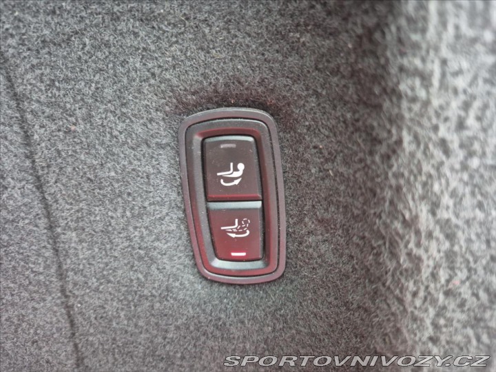 Porsche Cayenne 3,0 TDi Individual 2012