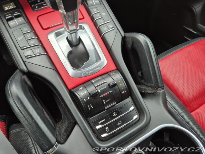 Porsche Cayenne 3,0 TDi Individual 2012