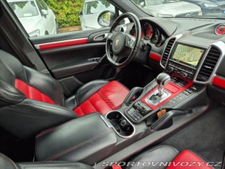 Porsche Cayenne 3,0 TDi Individual 2012