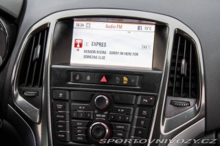 Opel Astra Sport Tourer 2.0 121kW M 2011