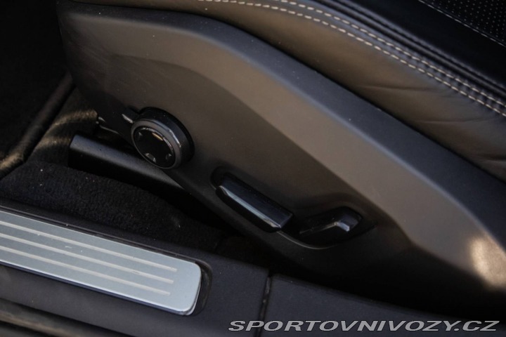 Volvo S90 D5 2.0L AWD 173kW AT/8 2 2018