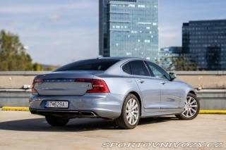 Volvo S90 D5 2.0L AWD 173kW AT/8 2 2018