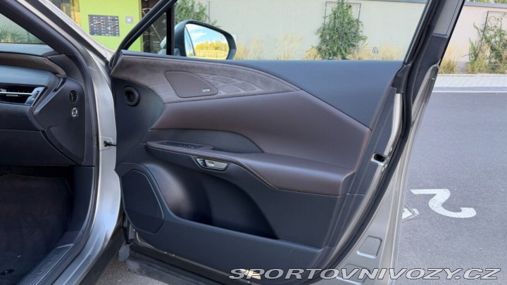 Lexus Ostatní modely RX 450h plus 450H+ 2,5 PHEV LUXURY 2024