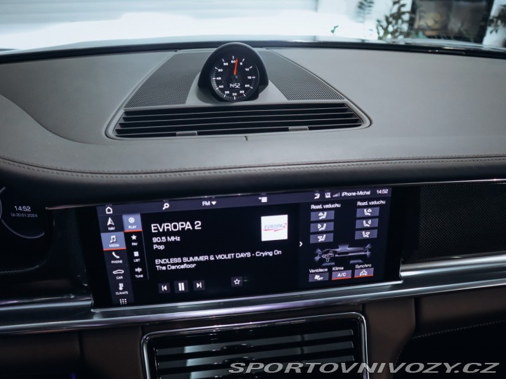 Porsche Panamera GTS Sport Turismo 338 kW 2020