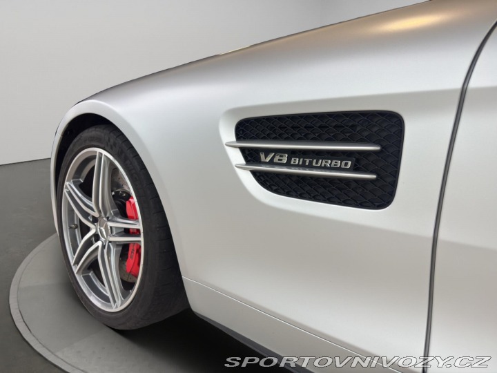 Mercedes-Benz AMG GT Mercedes S 2019