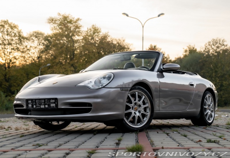Porsche 911 Carrera 4