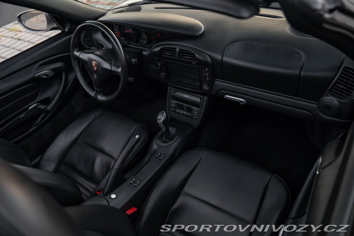 Porsche 911 MANUÁL/EU/HARDTOP 2002