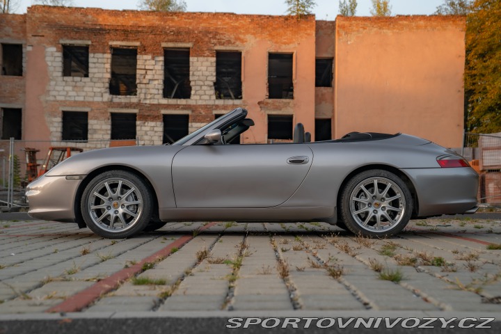 Porsche 911 MANUÁL/EU/HARDTOP 2002