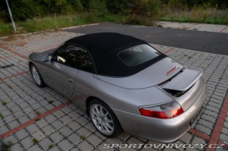 Porsche 911 Carrera 4 2002