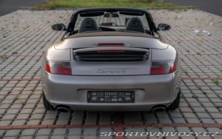 Porsche 911 Carrera 4 2002