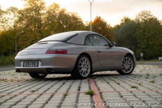 Porsche 911 Carrera 4 2002