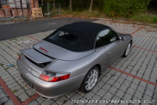 Porsche 911 Carrera 4 2002