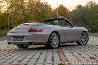 Porsche 911 Carrera 4 2002