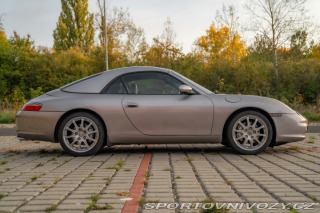 Porsche 911 Carrera 4 2002