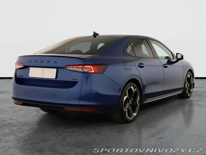 Škoda Superb Sportline 2.0 TSI 2025