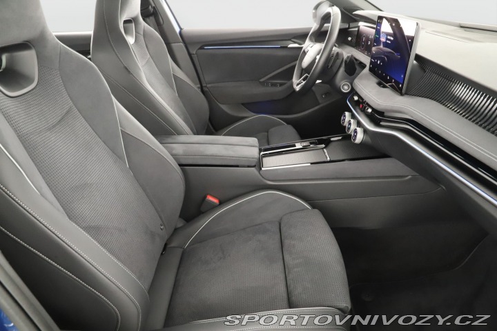 Škoda Superb Sportline 2.0 TSI 2025